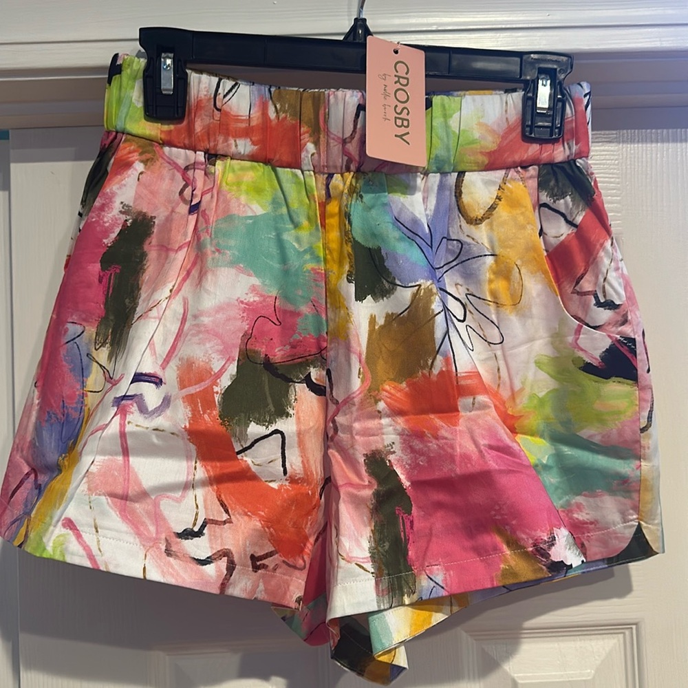 Crosby by Mollie Burch Cailan shorts.  Size Medium. New with tag.